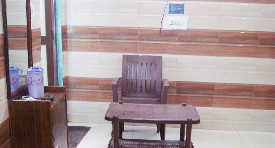 Hotel Relax Inn Lodge, Jammu 5